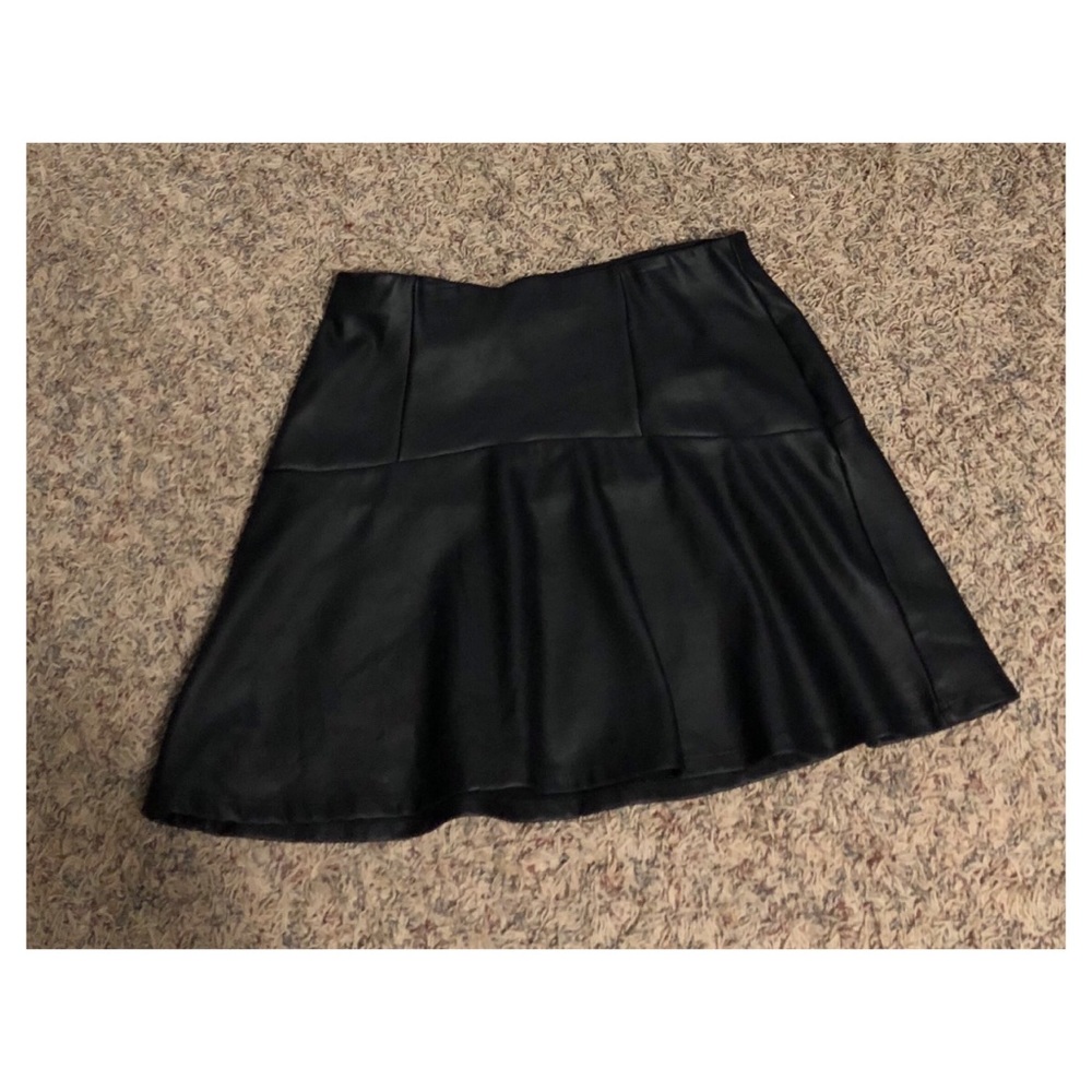 Black skirt